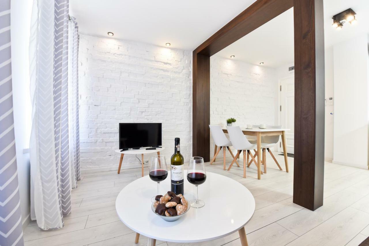 Julia Apartment Torun Exterior foto